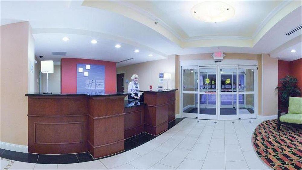 Holiday Inn Express & Suites - Spartanburg-North By Ihg Ngoại thất bức ảnh